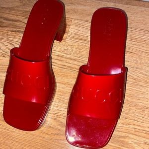Gucci rubber sandals